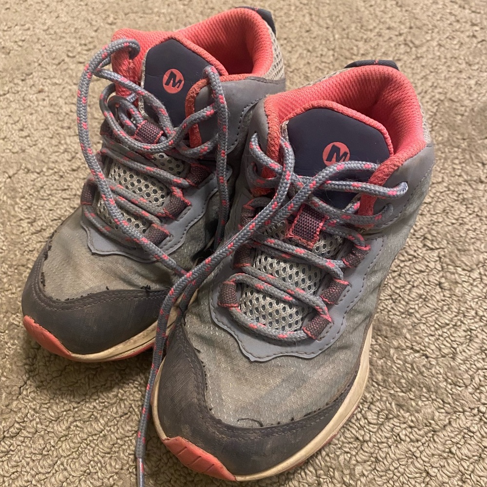 Merrell 11.5 girl hiking waterproof shoes